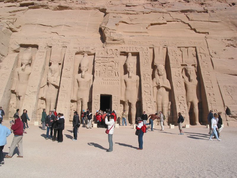 Egitto 216 Abu Simbel_x.jpg